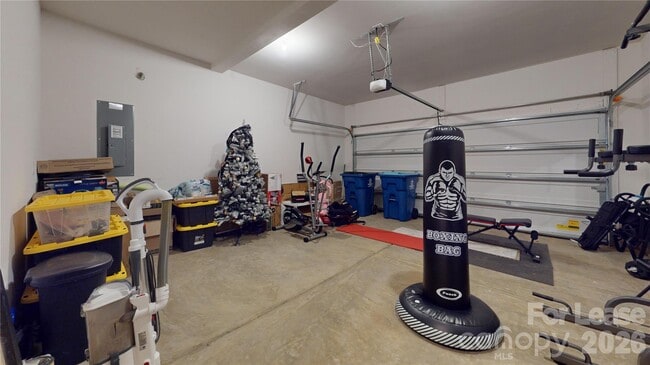 Building Photo - 4110 Steel Wy