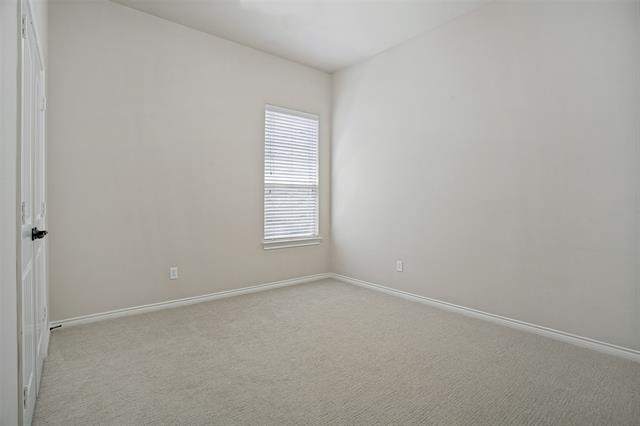 Building Photo - 9404 National Pines Dr
