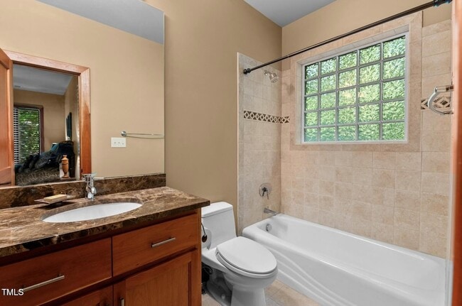 Building Photo - 6016 Glenthorne Dr