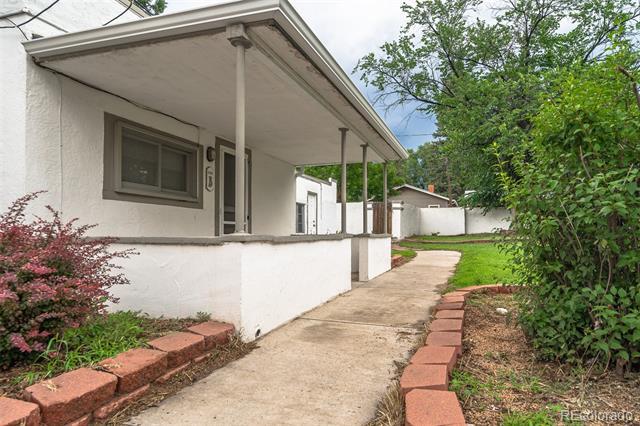 Building Photo - 1118 E Platte Ave