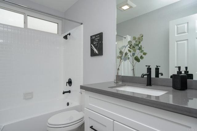 Building Photo - 3762 Via Del Rancho