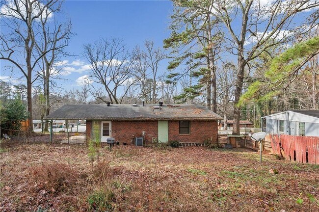 Building Photo - 4488 Richard Rd