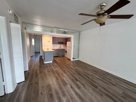 Building Photo - 751 Pine Dr