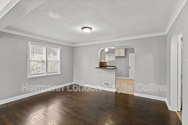 Building Photo - 7024 Claremore Ave