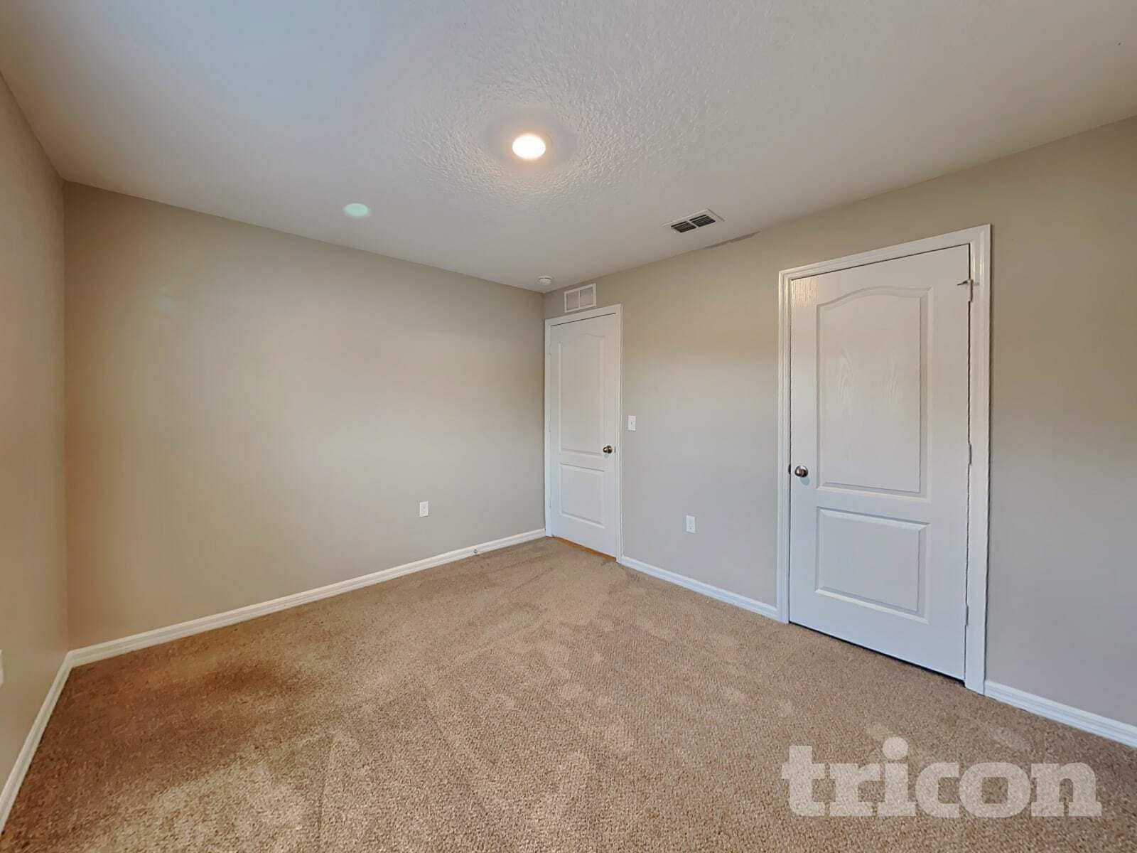 Building Photo - 44 Pritchard Dr