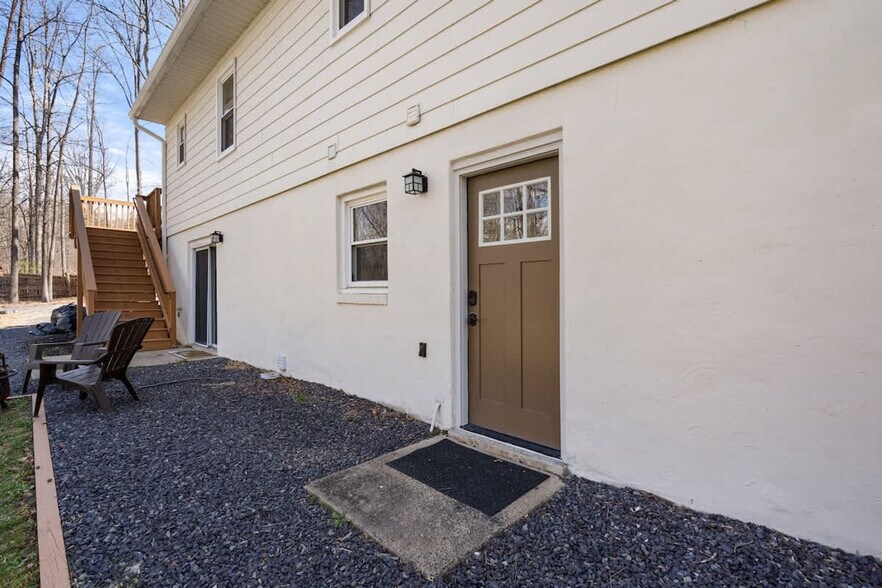 Building Photo - 7258 Baldwin Ridge Rd