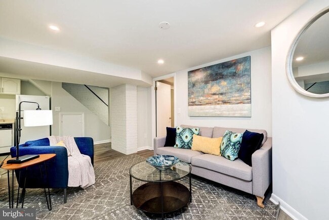 Building Photo - 1505 Harvard St NW