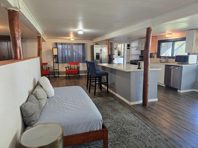 Building Photo - 55-3095-3095 Akoni Pule Hwy