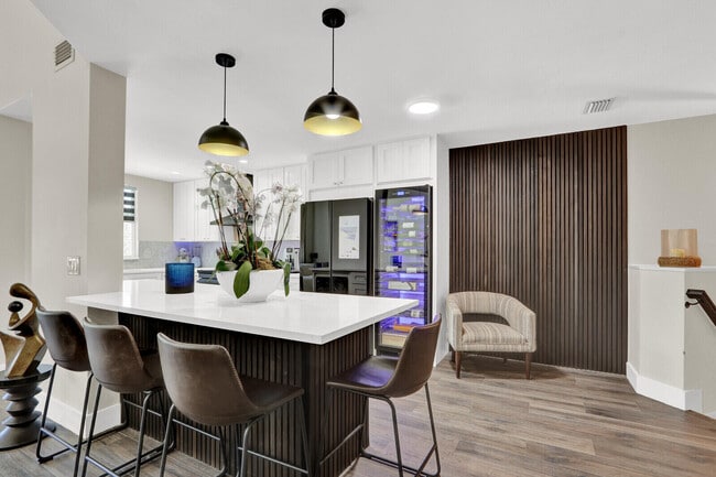Building Photo - 1506 Mizzenmast Way