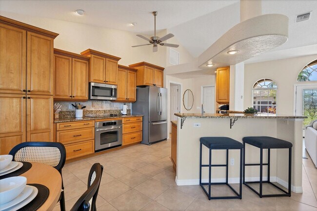 Building Photo - 120 Great Isaac Ct