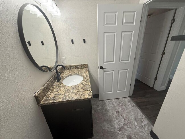 Building Photo - 7312 S Obrien St