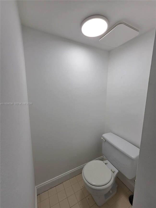 Building Photo - 20840 San Simeon Way