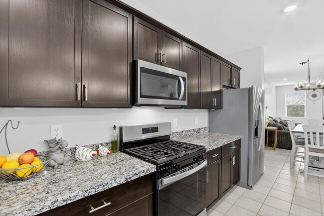 Building Photo - 19090 N Silver Dog Way