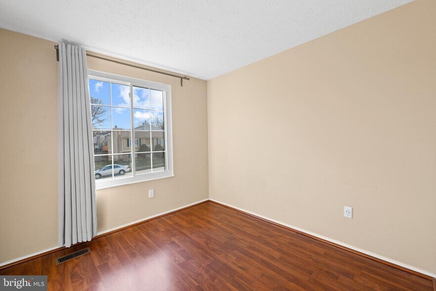 Building Photo - 8469 Rippled Creek Ct