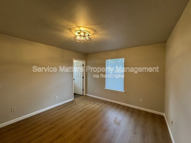 Building Photo - 10520 Wilderness Ln