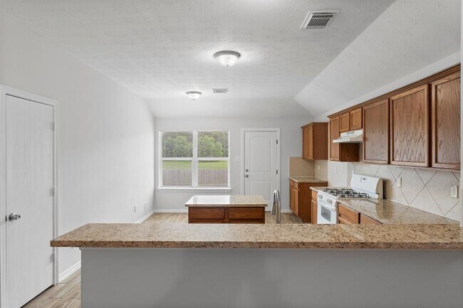 Building Photo - 5041 Willow Point Dr