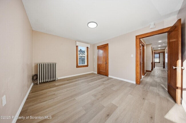 Building Photo - 1312 N Washington Ave