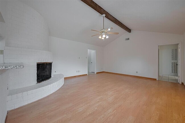 Building Photo - 12111 Pompano Ln