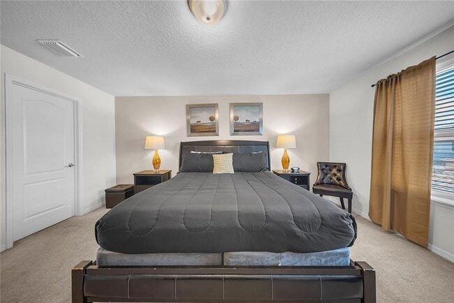 Building Photo - 2027 Majorca Dr