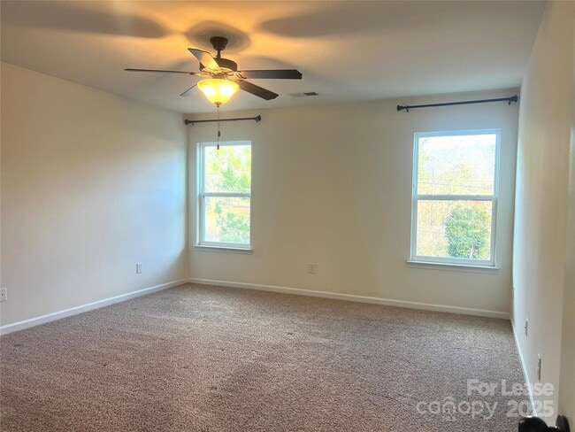 Building Photo - 13259 Savannah Point Dr