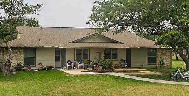 Building Photo - 1623 Northwest Blvd