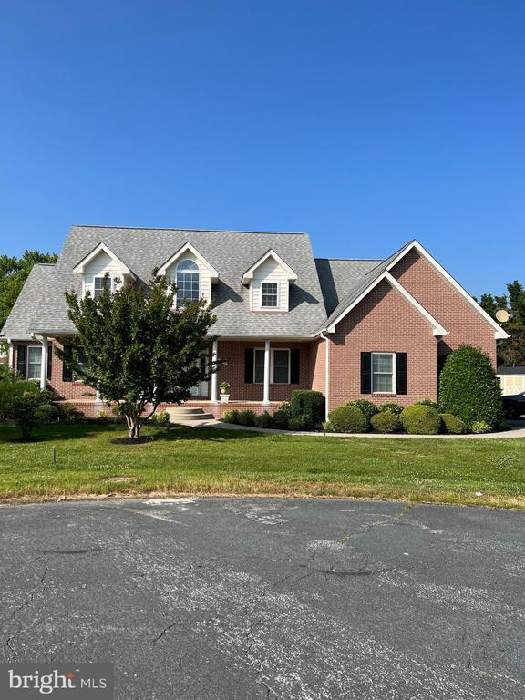 Building Photo - 308 Queens Ct