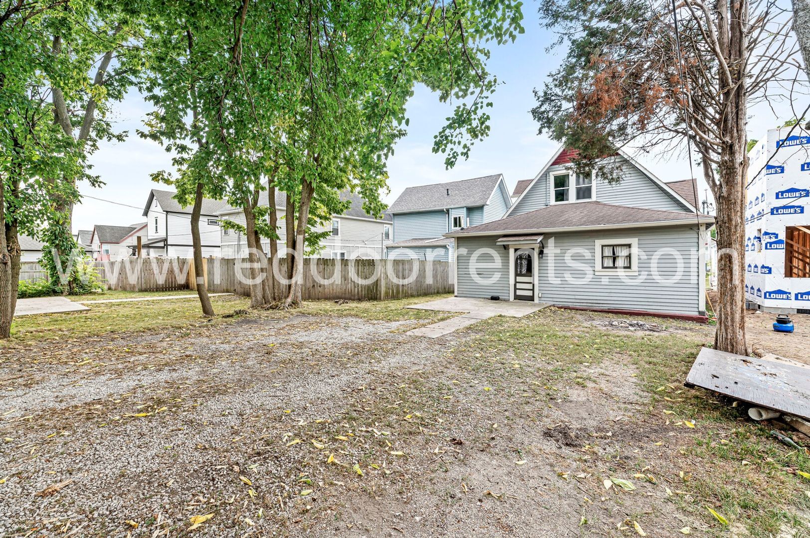 Building Photo - 2037 Bellefontaine St