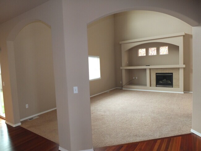 Building Photo - 3 bedroom 2 Bath House in Stanwood!
