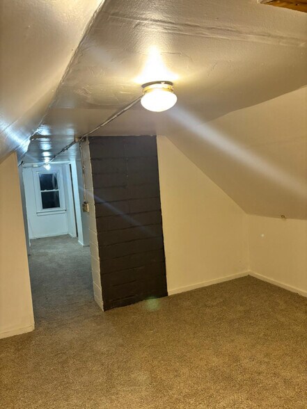 Building Photo - 11813 Soika Ave