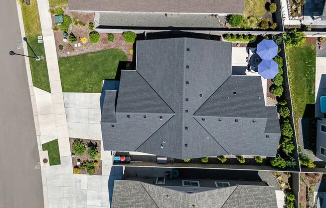 Building Photo - 3952 Arizona Dr