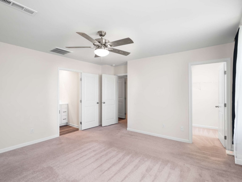 Building Photo - 1716 Quail Run Wy