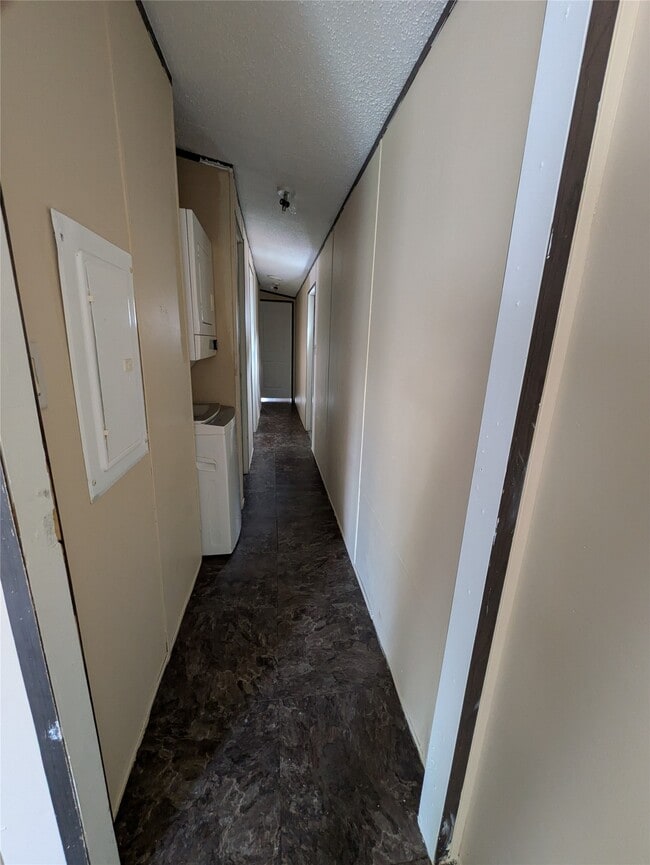 Building Photo - 1213 Kentucky St