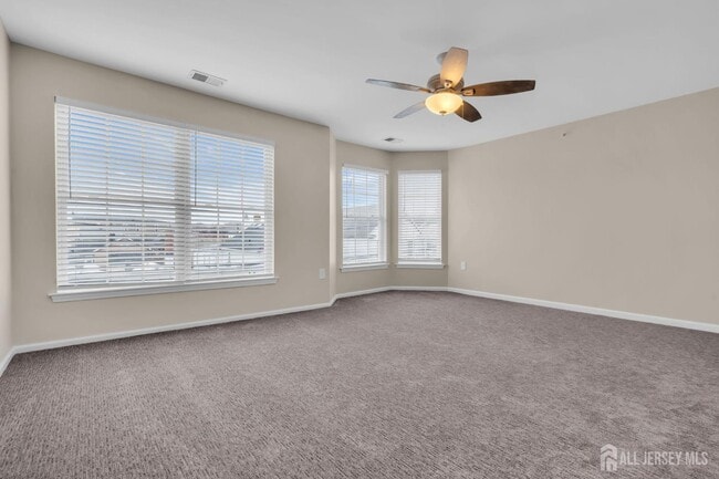 Building Photo - 129 Ademics Way