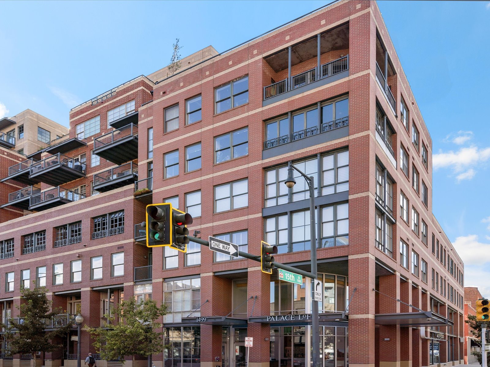 Building Photo - 1499 Blake St
