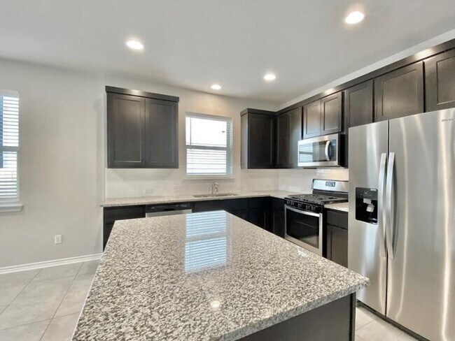 Building Photo - 2148 Pecan Island Dr