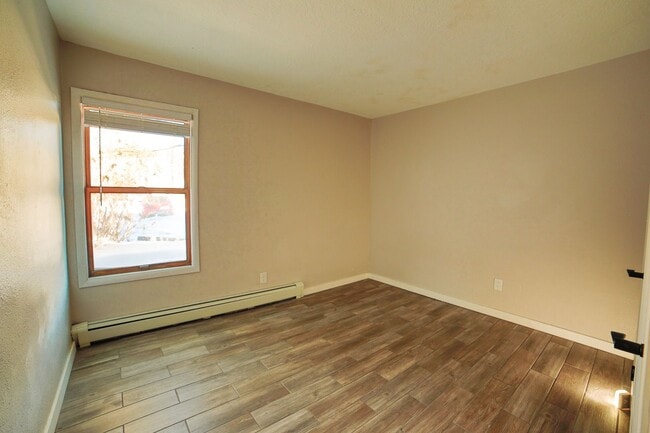 Building Photo - Year lease! Remodeled! 2 parking spots! Wa...
