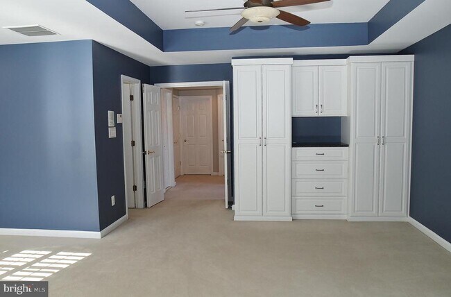 Building Photo - 3335 Wilton Crest Ct