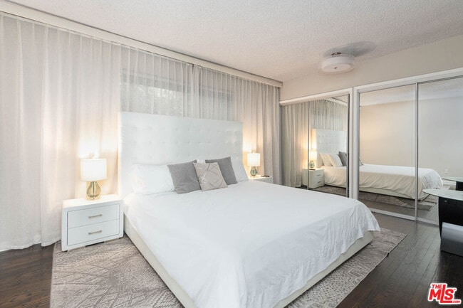 Building Photo - 18065 Coastline Dr