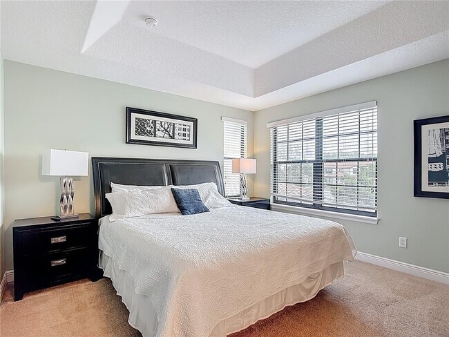 Building Photo - 8149 Roseville Blvd