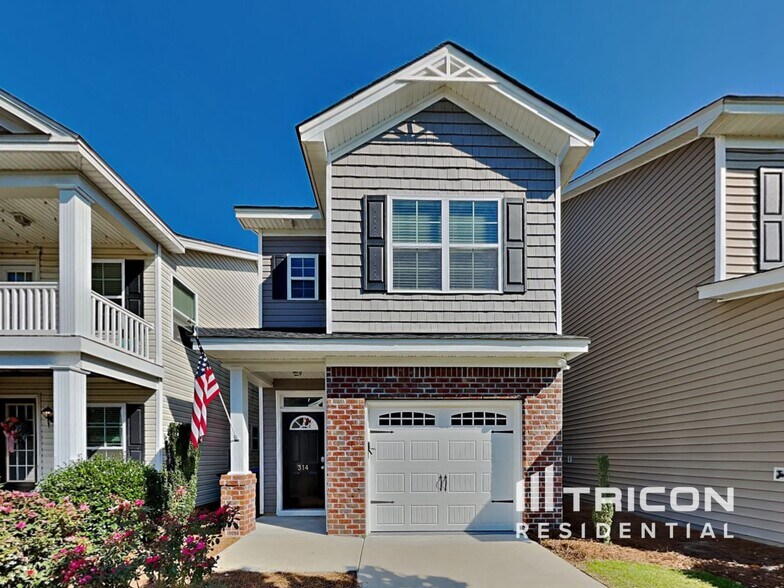 Building Photo - 314 Forest Green Dr