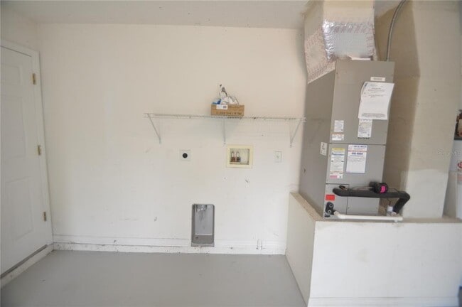 Building Photo - 69 Rose Dr