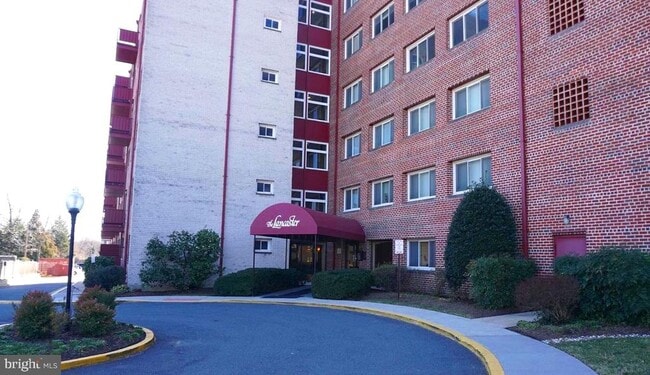 Building Photo - 1830 Columbia Pike