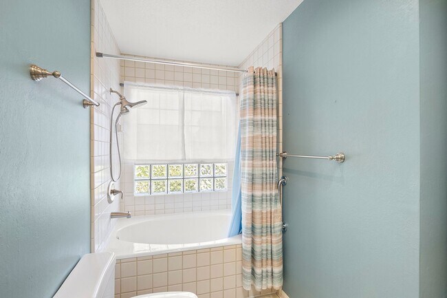 Building Photo - Ocean View La Jolla Home | 3BR + 3BA | Patio, Balcony & 2-Car Garage