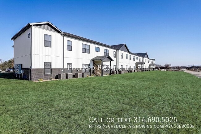 Building Photo - 315 Parkview Dr