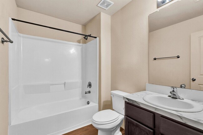 Building Photo - 2119 Treasure Mountain Dr
