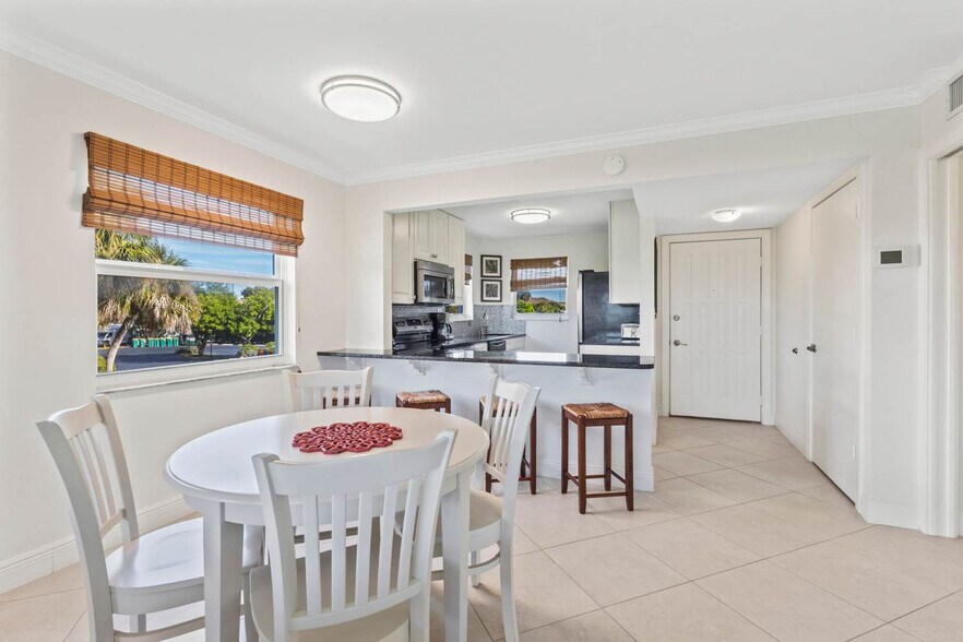 Building Photo - 180 Pebble Beach Blvd