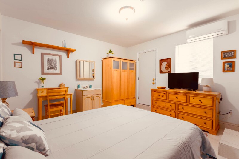 Building Photo - 934 Lafayette Pl