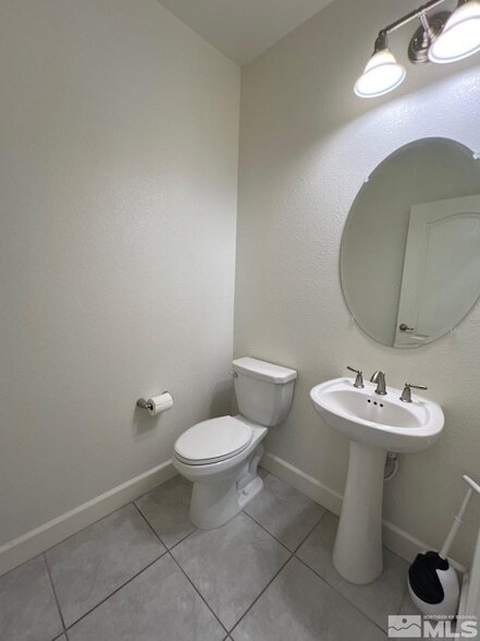 Building Photo - 9722 Quartette Dr