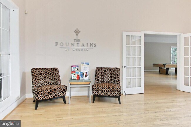 Building Photo - 1513 Lincoln Way