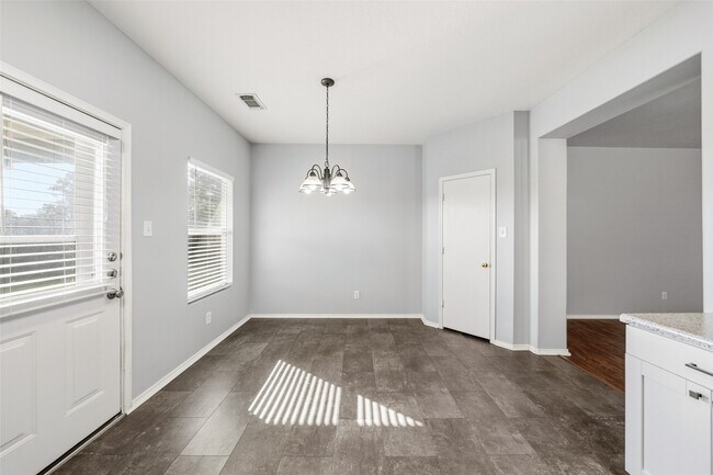 Building Photo - 11635 Pebble Sands Dr